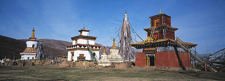 西部背景俯视角冒险游戏《灰尘与勇气》现已在Steam平台推出试玩Demo